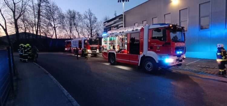 Brand im Gewerbegebiet