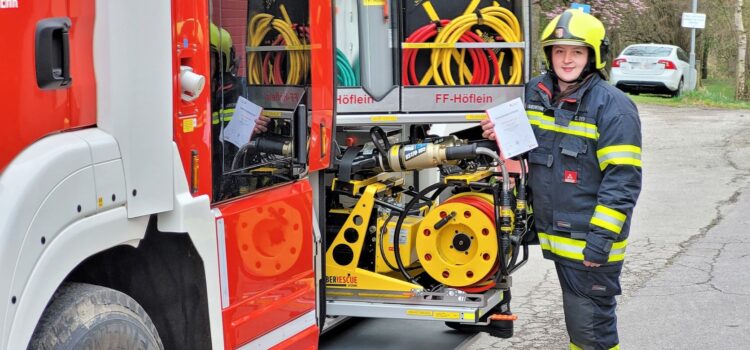 Erfolgreicher Lehrgangsabschluss Erfolgreicher Lehrgangsabschluss