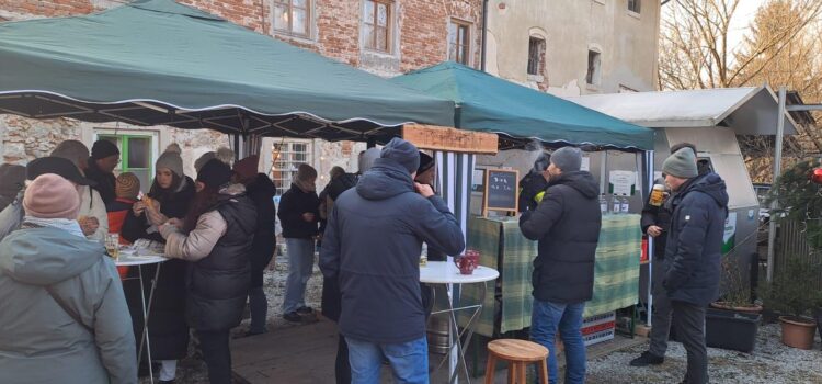 3. Höfleiner Adventmarkt