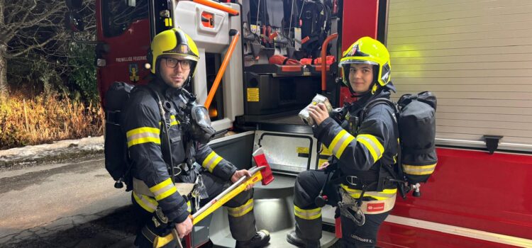 Erfolgreicher Lehrgangsabschluss Erfolgreicher Lehrgangsabschluss